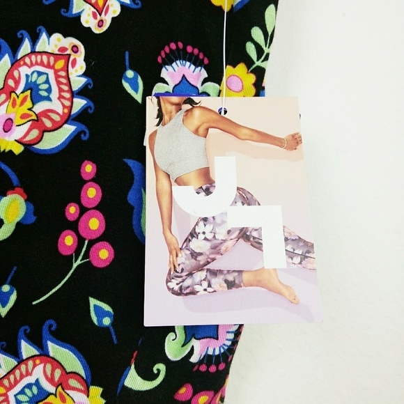 Joy Lab Sleeveless Floral Athletic Crop Tank Top - Picture 3 of 5